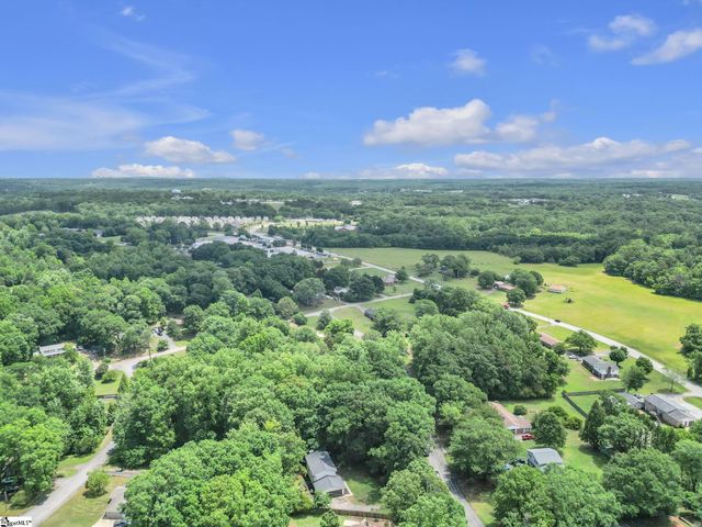 121 Forest Park Drive, Easley, SC 29642