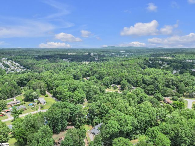 121 Forest Park Drive, Easley, SC 29642