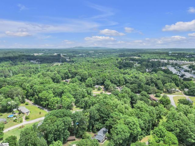 121 Forest Park Drive, Easley, SC 29642