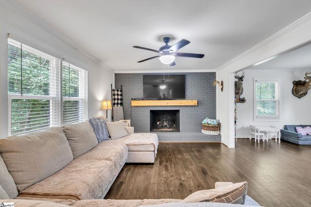 121 Forest Park Drive, Easley, SC 29642