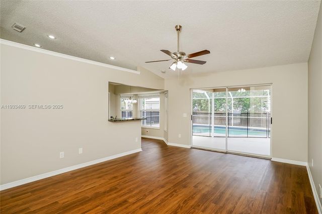 667 SW Seagull Ter, Port St. Lucie, FL 34953