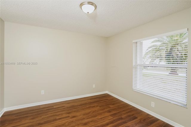 667 SW Seagull Ter, Port St. Lucie, FL 34953