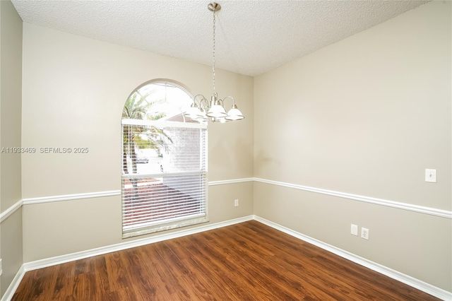 667 SW Seagull Ter, Port St. Lucie, FL 34953