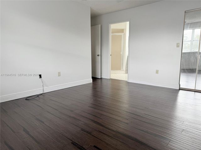 9861 SW 222nd Ter, Cutler Bay, FL 33190