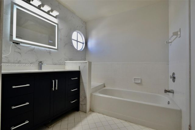 9861 SW 222nd Ter, Cutler Bay, FL 33190