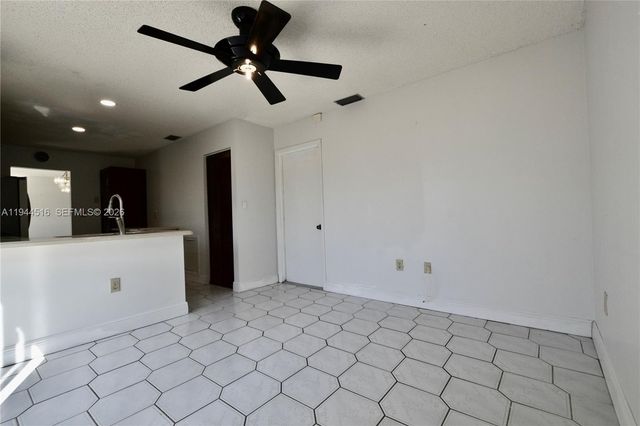 9861 SW 222nd Ter, Cutler Bay, FL 33190