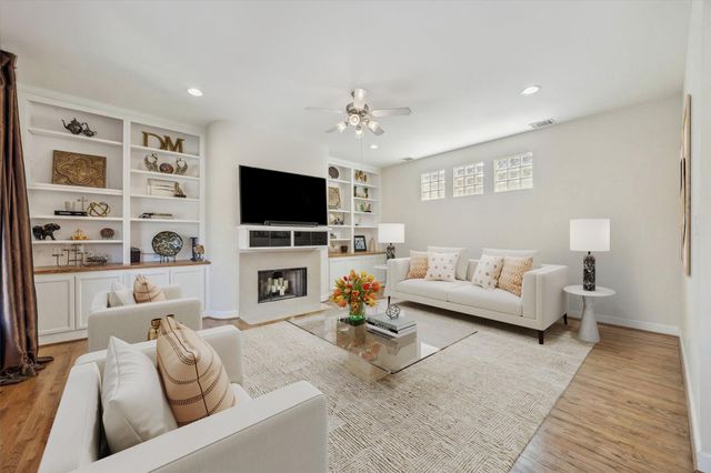 3643 Main Plaza Drive, Houston, TX 77025