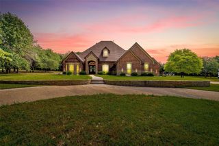 115 Lantana Court, Poolville, TX 76487
