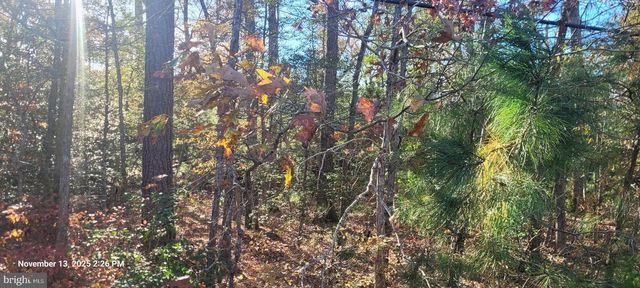 ROCK POINT, Newburg, MD 20664