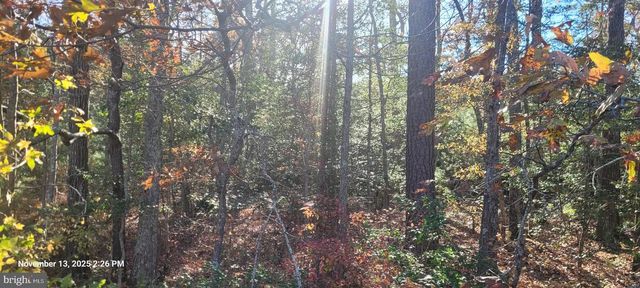 ROCK POINT, Newburg, MD 20664