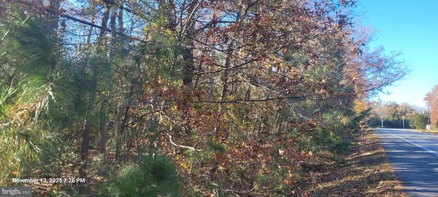 ROCK POINT, Newburg, MD 20664