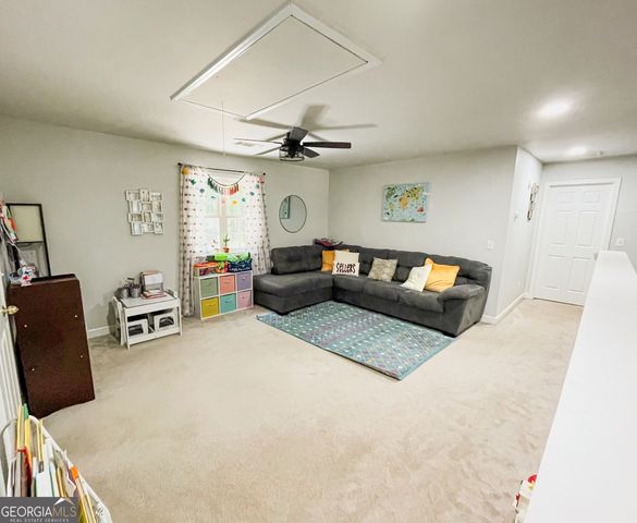 1609 White Oak Drive, Winder, GA 30680