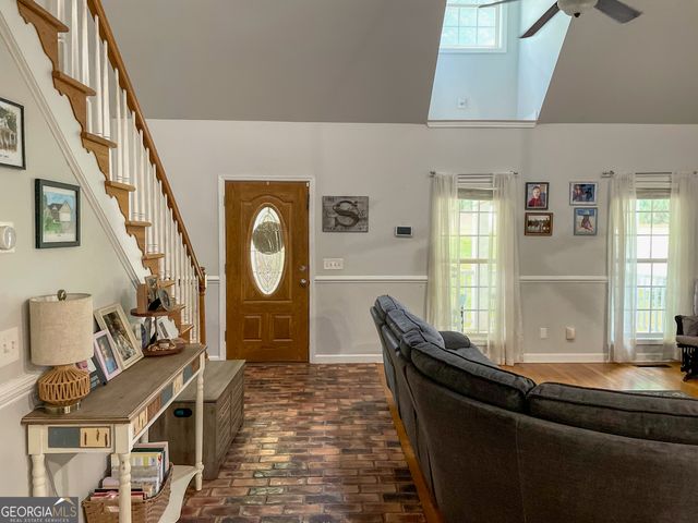 1609 White Oak Drive, Winder, GA 30680