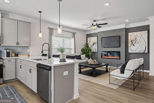 1014 Glendale Place 8, Conyers, GA 30012