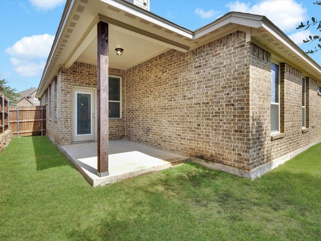 5933 Dunnlevy Drive, Fort Worth, TX 76179