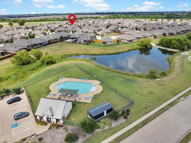 5933 Dunnlevy Drive, Fort Worth, TX 76179