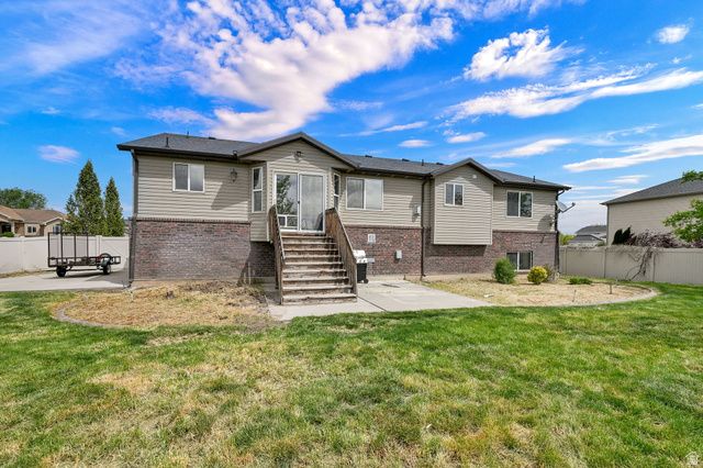3439 W 2400 S, Syracuse, UT 84075