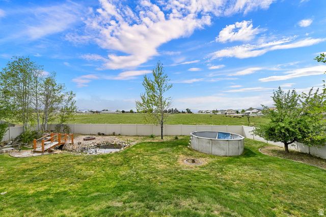 3439 W 2400 S, Syracuse, UT 84075