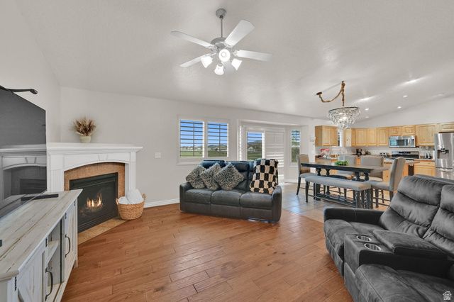 3439 W 2400 S, Syracuse, UT 84075