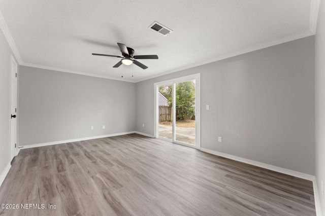 8190 LOCH LOMOND Lane, Jacksonville, FL 32244