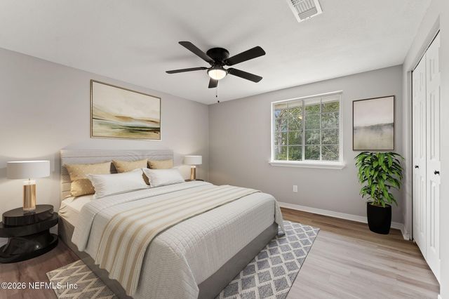 8190 LOCH LOMOND Lane, Jacksonville, FL 32244