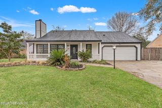 8190 LOCH LOMOND Lane, Jacksonville, FL 32244