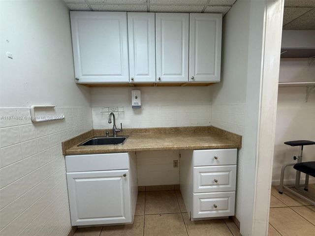 801 Monterey St 100-101, Coral Gables, FL 33134