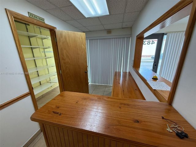 801 Monterey St 100-101, Coral Gables, FL 33134