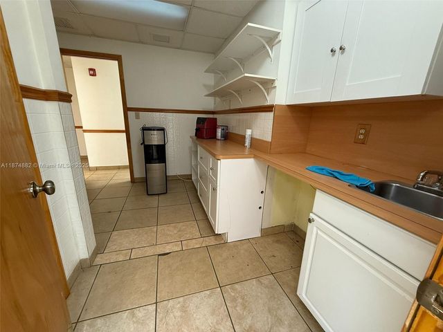 801 Monterey St 100-101, Coral Gables, FL 33134