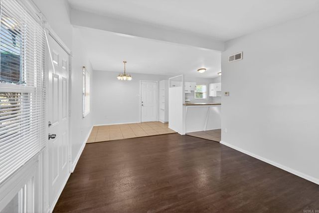 15 Hanover Dr Drive, Little Rock, AR 72209