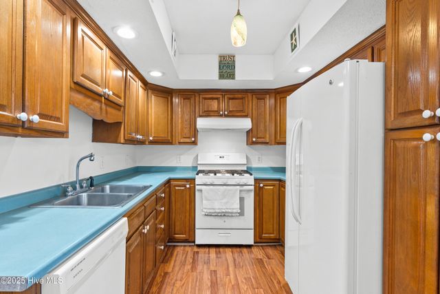 285 Riverside Drive SW, Supply, NC 28462