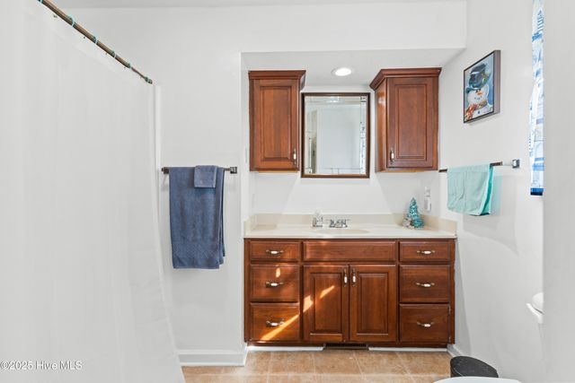 285 Riverside Drive SW, Supply, NC 28462