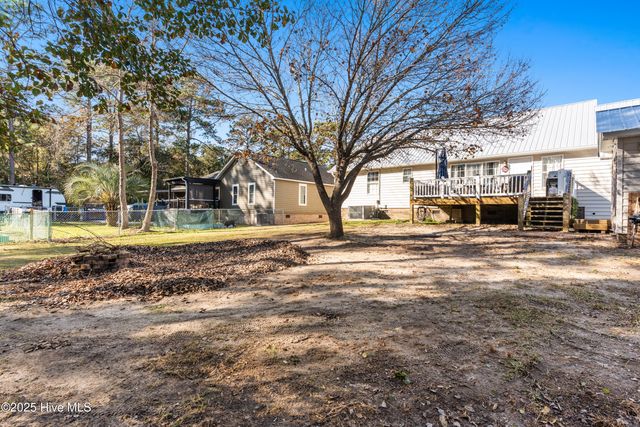 285 Riverside Drive SW, Supply, NC 28462