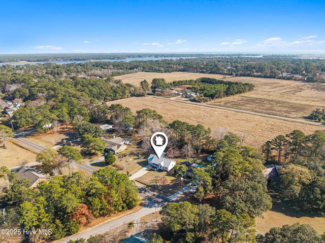 285 Riverside Drive SW, Supply, NC 28462