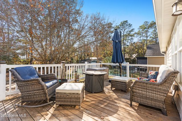 285 Riverside Drive SW, Supply, NC 28462