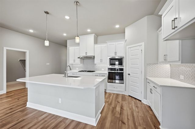 1620 Mcdougall Creek, Van Alstyne, TX 75495