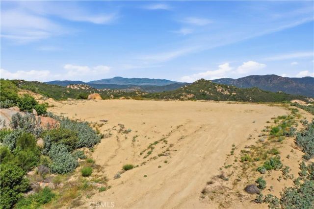 41591 Corte Vista Gusta, Murrieta, CA 92562