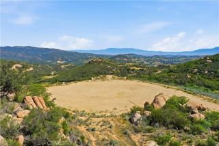 41591 Corte Vista Gusta, Murrieta, CA 92562