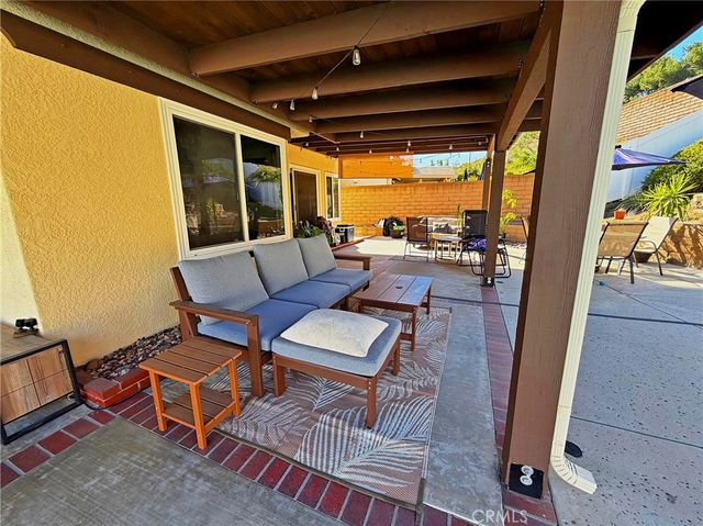 2400 Pepperwood, Corona, CA 92882