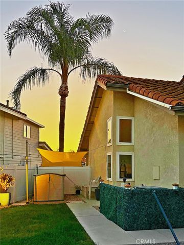 2400 Pepperwood, Corona, CA 92882