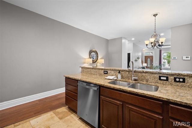 2815 Arsenal Street, St Louis, MO 63118