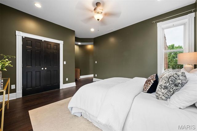 2815 Arsenal Street, St Louis, MO 63118