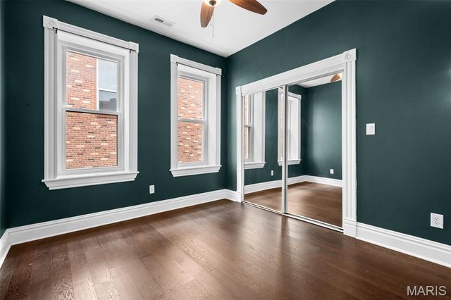 2815 Arsenal Street, St Louis, MO 63118