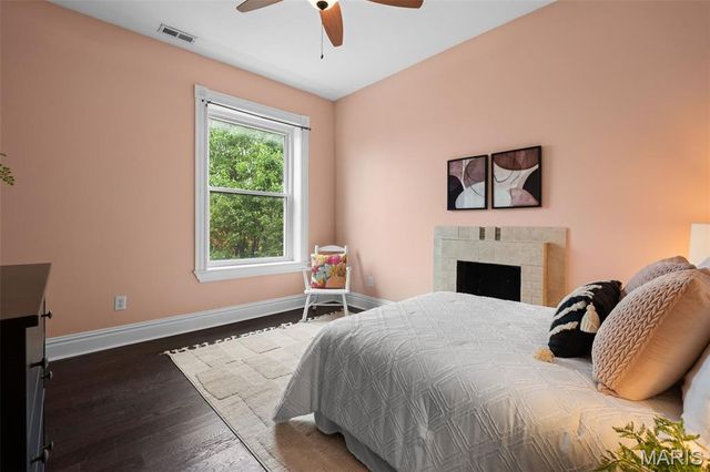 2815 Arsenal Street, St Louis, MO 63118