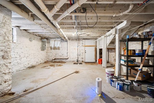 2815 Arsenal Street, St Louis, MO 63118