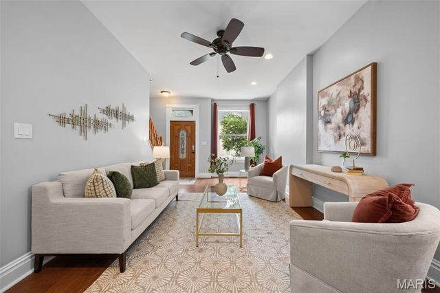 2815 Arsenal Street, St Louis, MO 63118