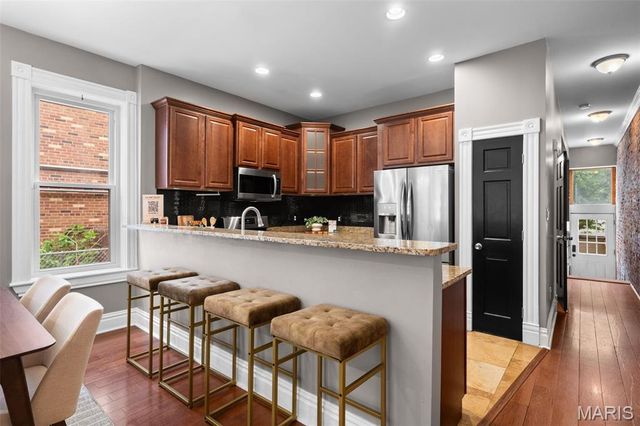 2815 Arsenal Street, St Louis, MO 63118