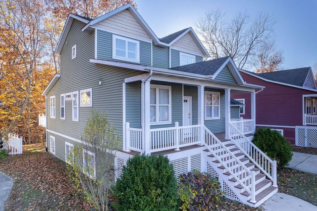 05375 Parkview Lane, South Haven, MI 49090