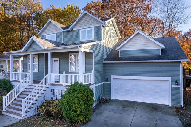 05375 Parkview Lane, South Haven, MI 49090