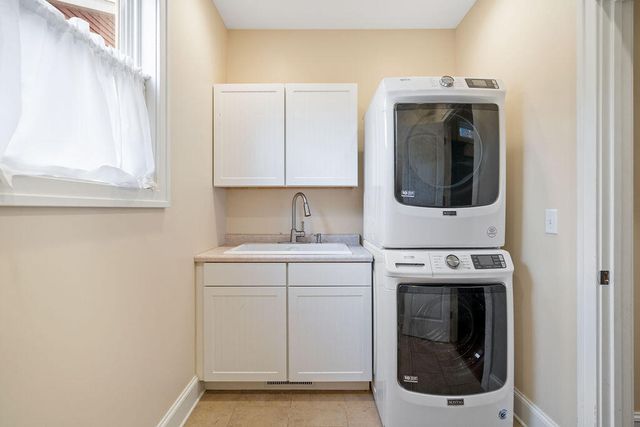 05375 Parkview Lane, South Haven, MI 49090